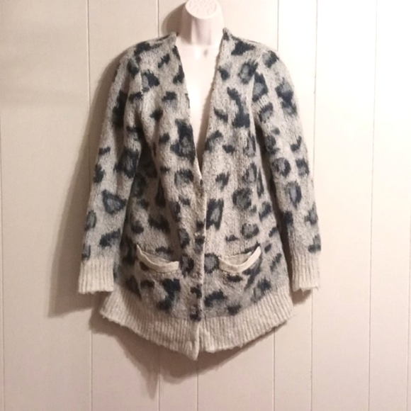 Free People Oversized Cardigan - Picture 2 of 11